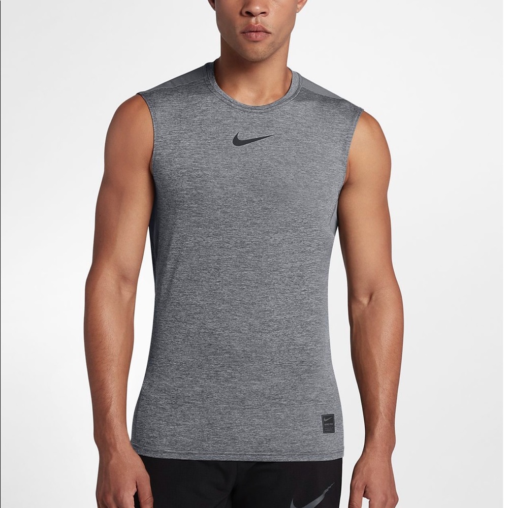 Nike Pro Men’s Sleeveless Fitted Top